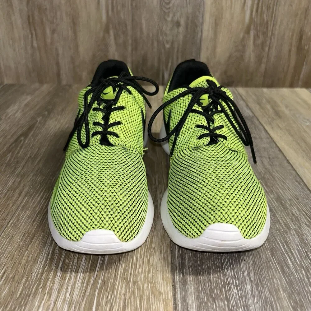 Nike Roshe One 599728-700 Youth US Size 5.5Y Green Black Running Sneaker Shoes